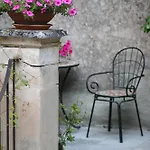 Alojamento de Acomodação e Pequeno-almoço Palazzo Il Cavaliere De Charme 4*