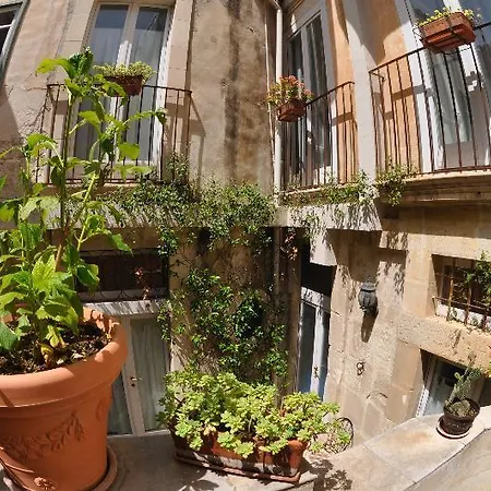 Bed & Breakfast Palazzo Il Cavaliere De Charme 3*