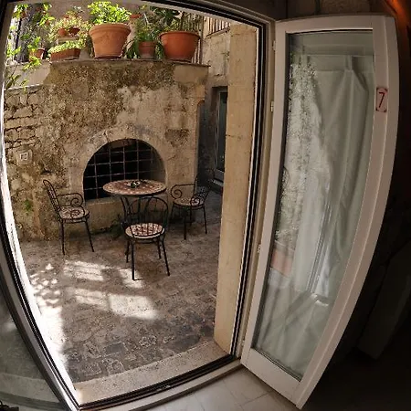 Palazzo Il Cavaliere De Charme Bed & Breakfast Modica