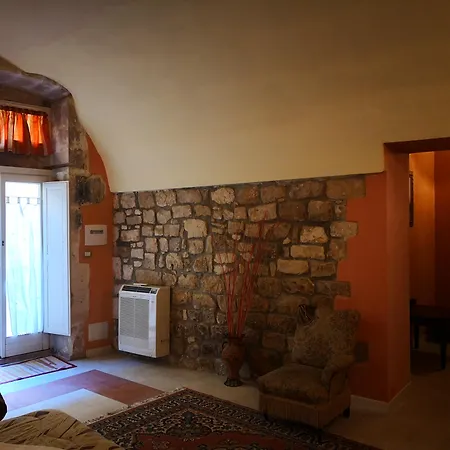 Palazzo Il Cavaliere De Charme Bed & Breakfast
