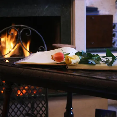 Bed & Breakfast Palazzo Il Cavaliere De Charme 3*