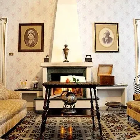 Palazzo Il Cavaliere De Charme Oda ve Kahvaltı