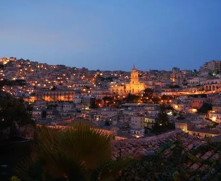 Bed & Breakfast Palazzo Il Cavaliere De Charme Modica