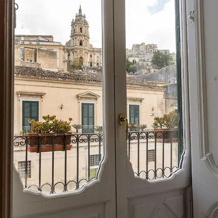 Palazzo Il Cavaliere De Charme Panzió 3*
