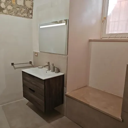 Palazzo Il Cavaliere De Charme Bed & Breakfast 3*