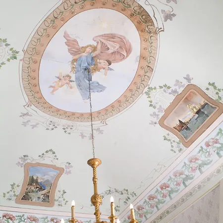 Palazzo Il Cavaliere De Charme Bed & Breakfast