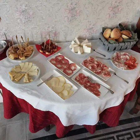 Nocleg ze śniadaniem Palazzo Il Cavaliere De Charme