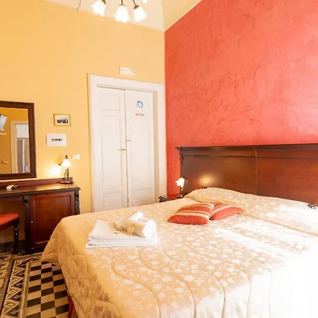 パラッツォ イル カヴァリエーレ デ シャルム モーディカ