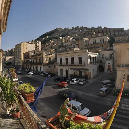 Bed & Breakfast Palazzo Il Cavaliere De Charme 3*