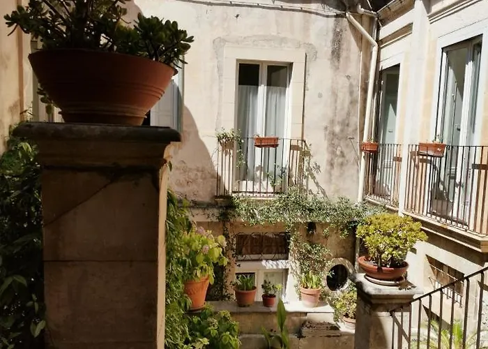 パラッツォ イル カヴァリエーレ デ シャルム