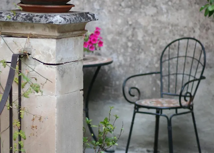 ベッド・アンド・ブレックファスト パラッツォ イル カヴァリエーレ デ シャルム 4*