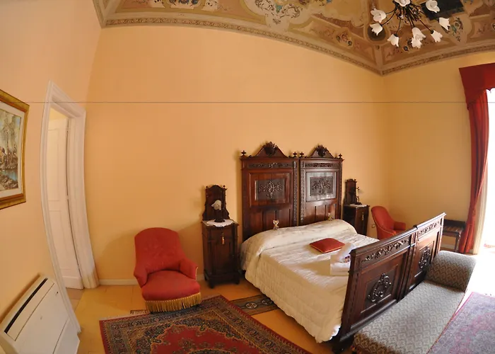 パラッツォ イル カヴァリエーレ デ シャルム モーディカ